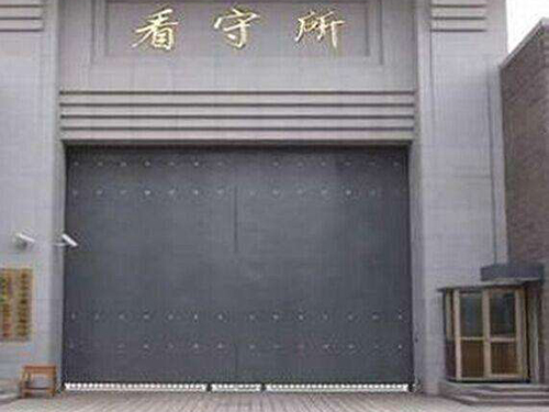 監(jiān)獄門2